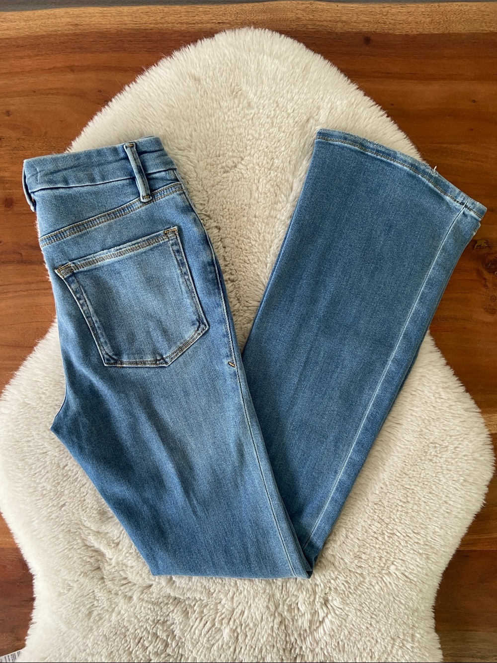 Good American x Zara classic bootcut jean flare light blue denim festival size 6